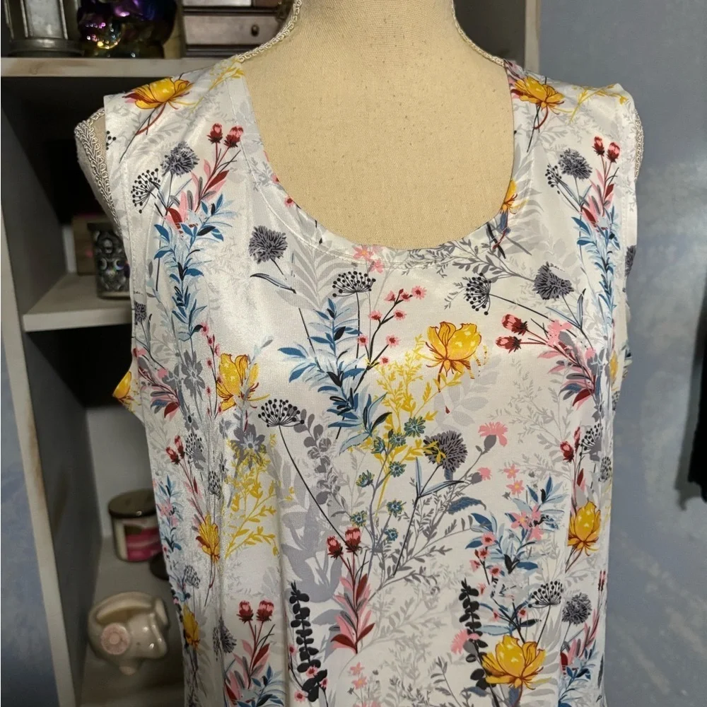 Papillon Floral Sleeveless Maxi Dress White Yellow Blue Size Large - Picture 5 of 10